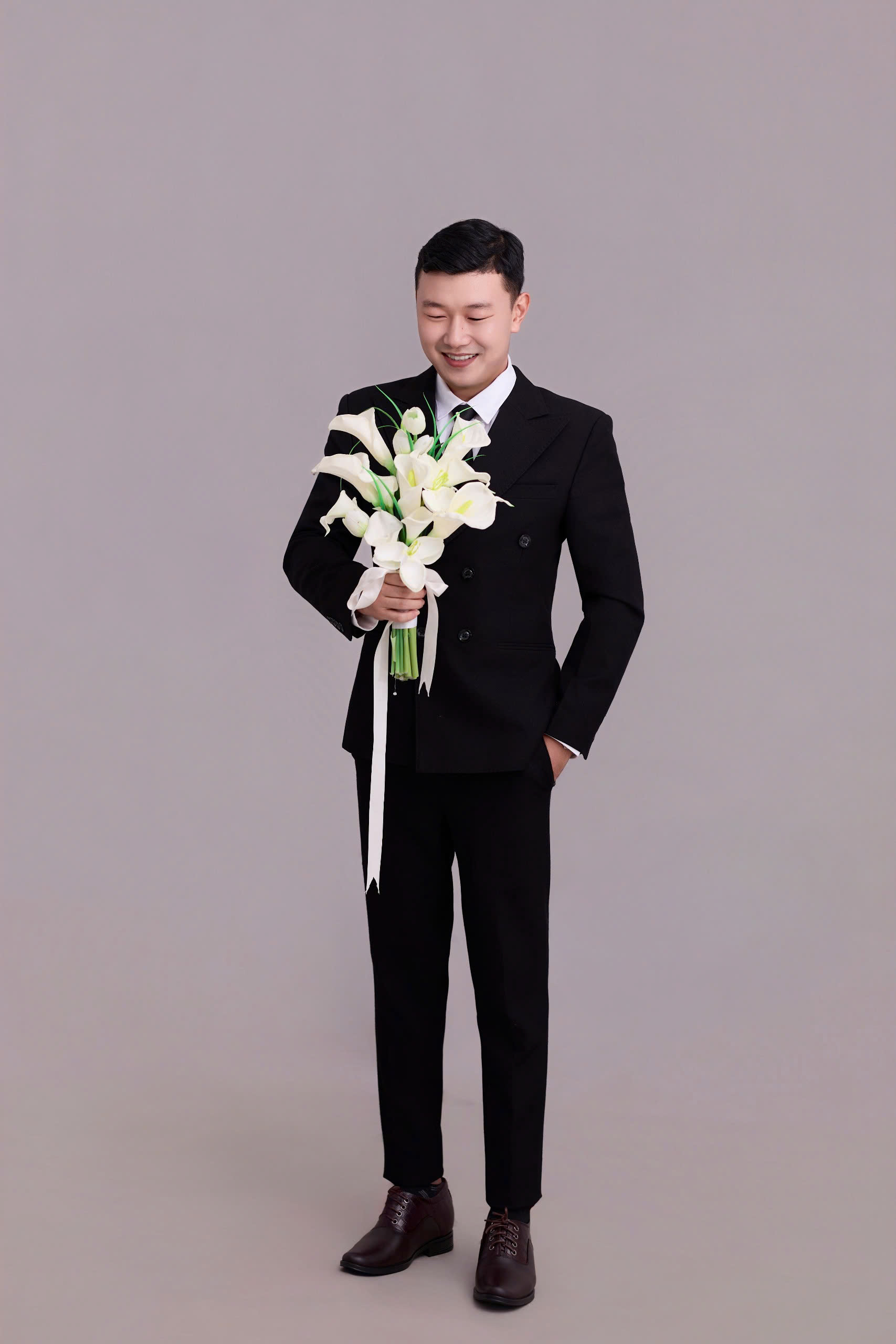 Pre-Wedding Phông Xám