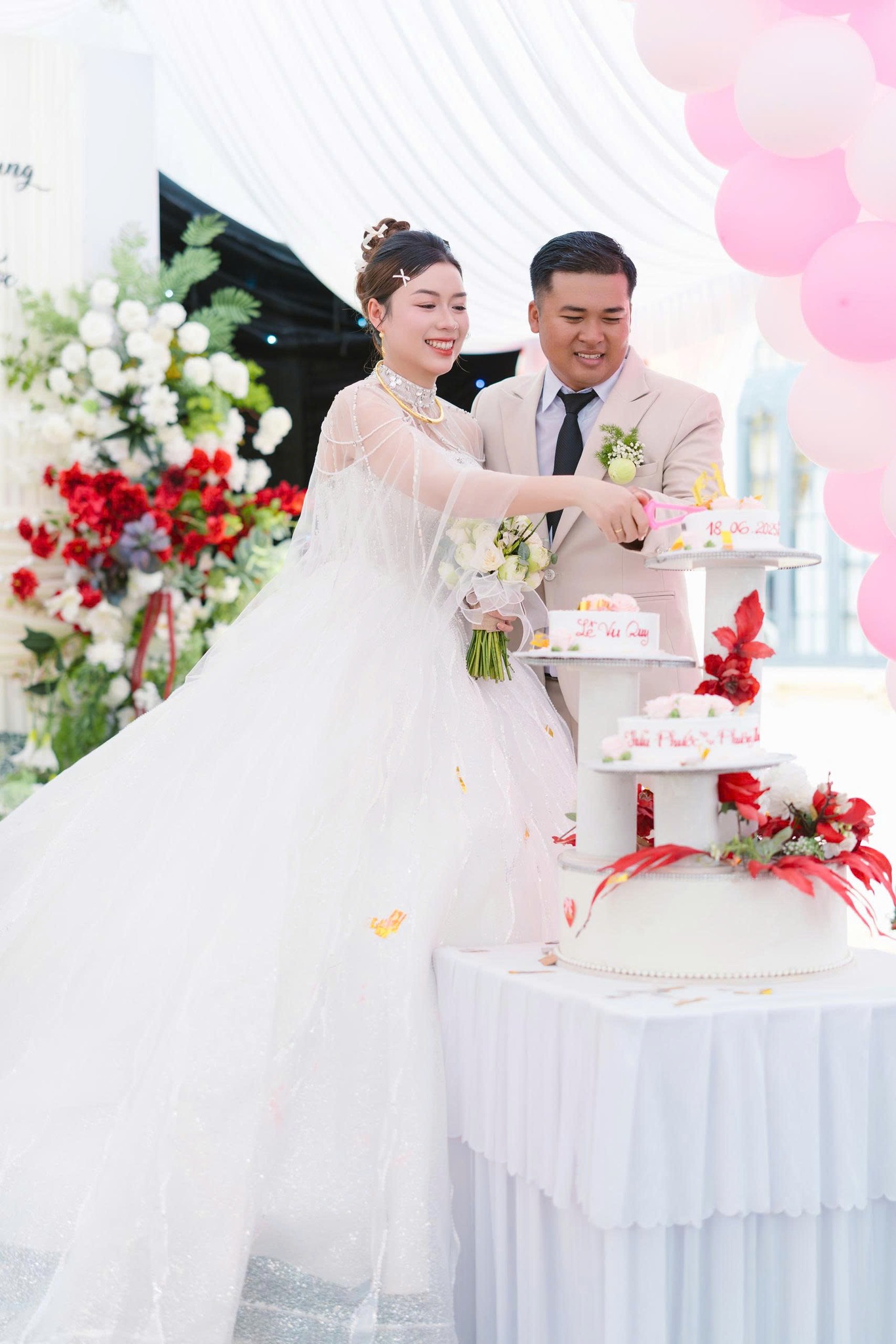 Mạnh Trung & Mỹ Thanh