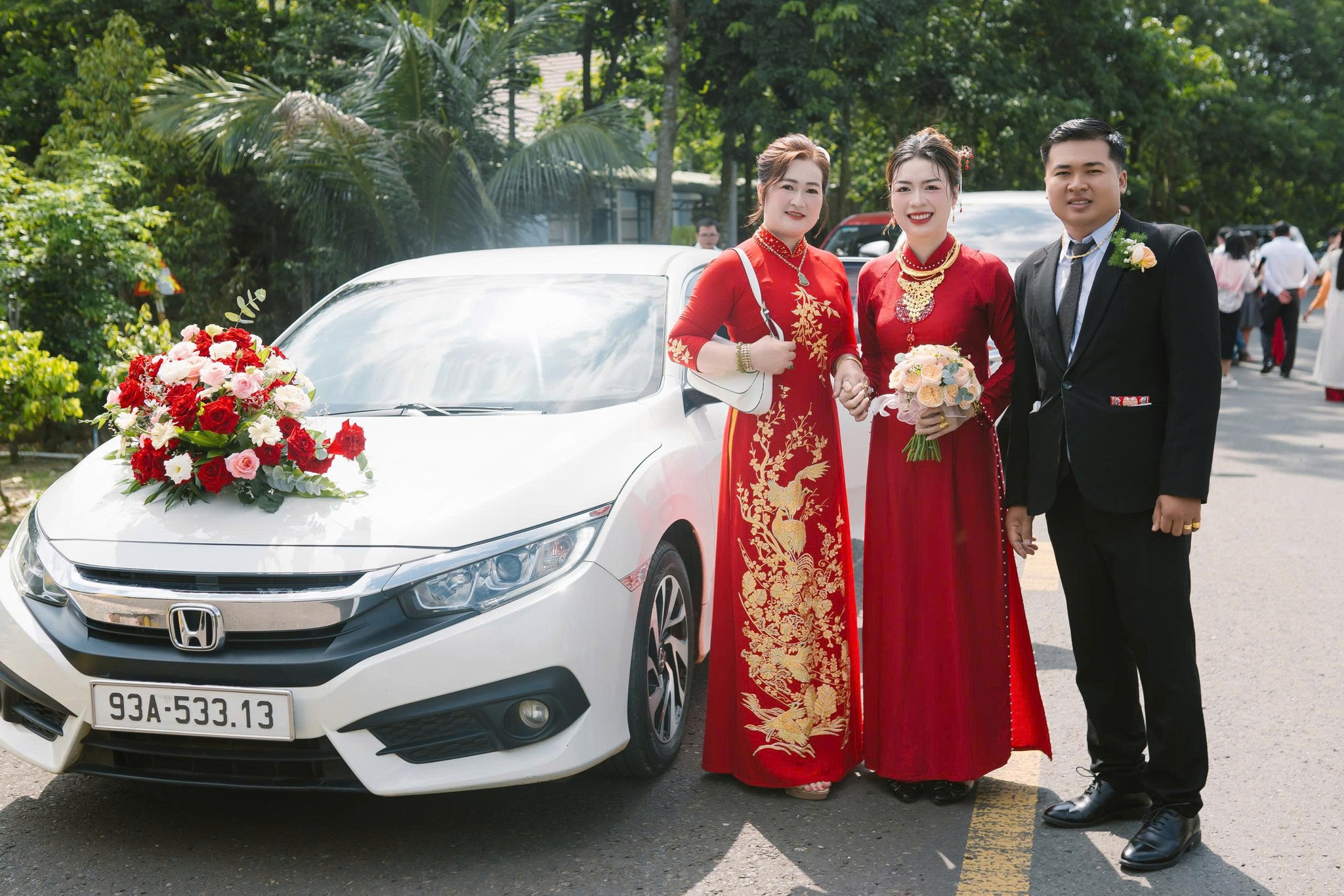 Mai Hương & Đình Quân
