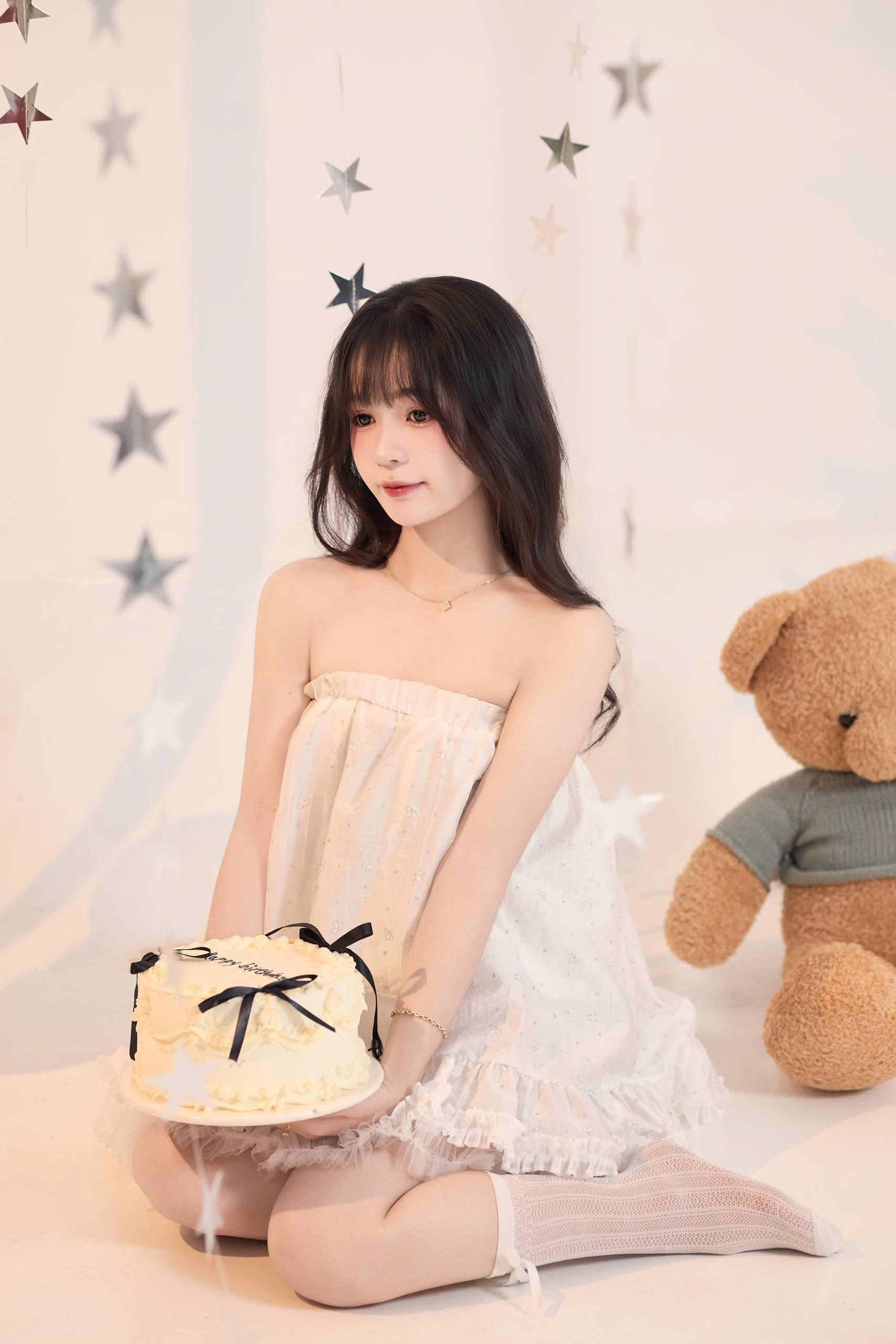 Concept Sinh Nhật Ngọt Ngào
