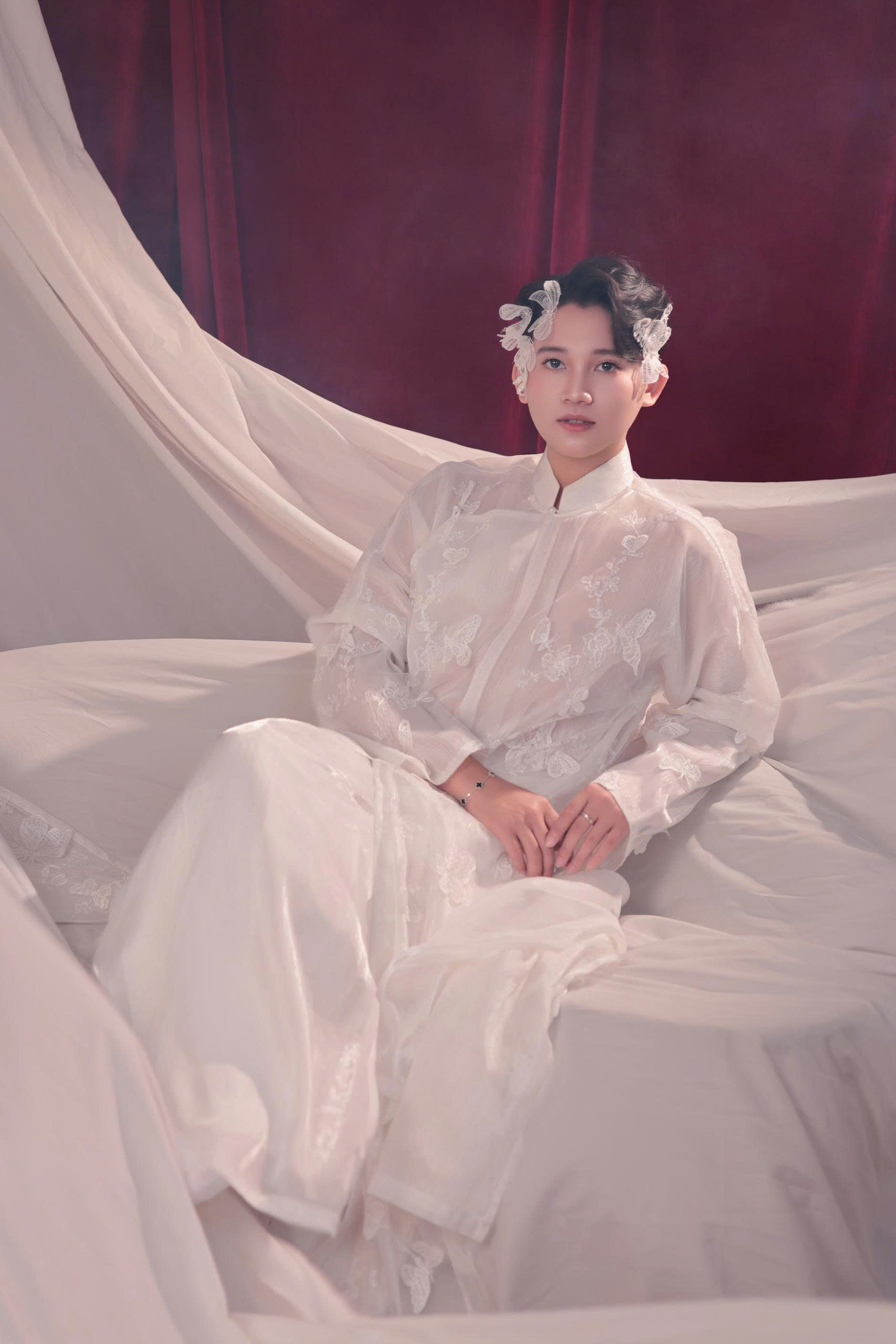 Concept Ngọc Sương Tinh Khiết
