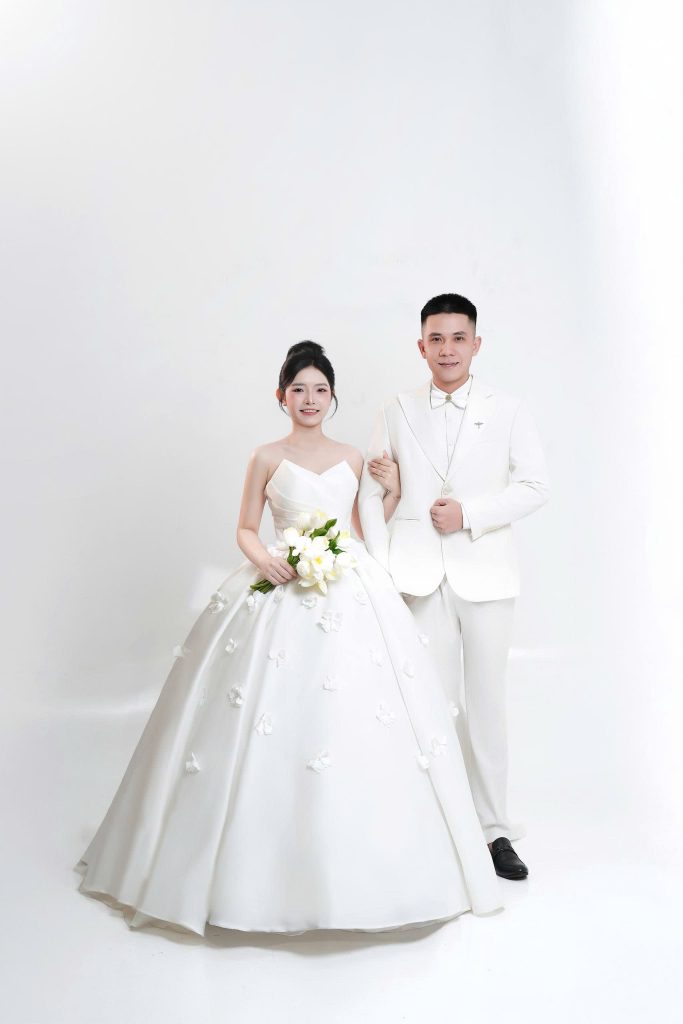 Hạnh Phúc Trắng Tinh Khôi