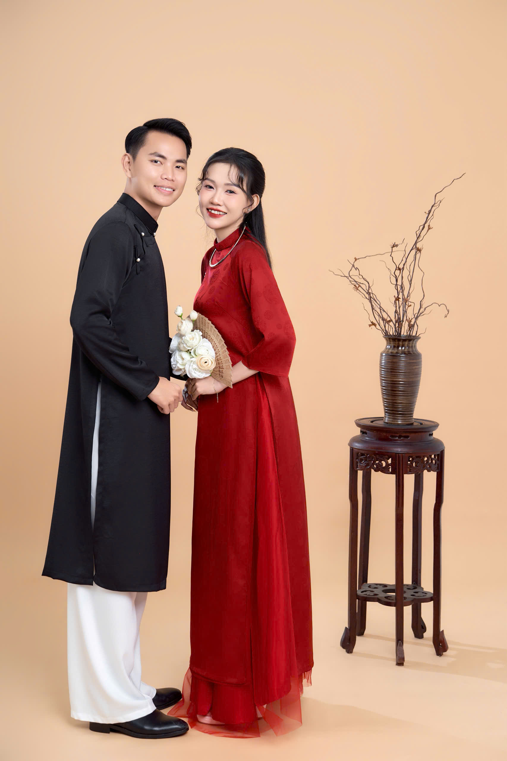 Nguyên Duyên Cổ Phục