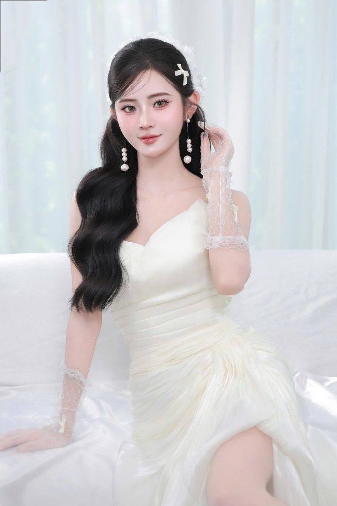 Vẻ Đẹp Tinh Sương Beauty Look