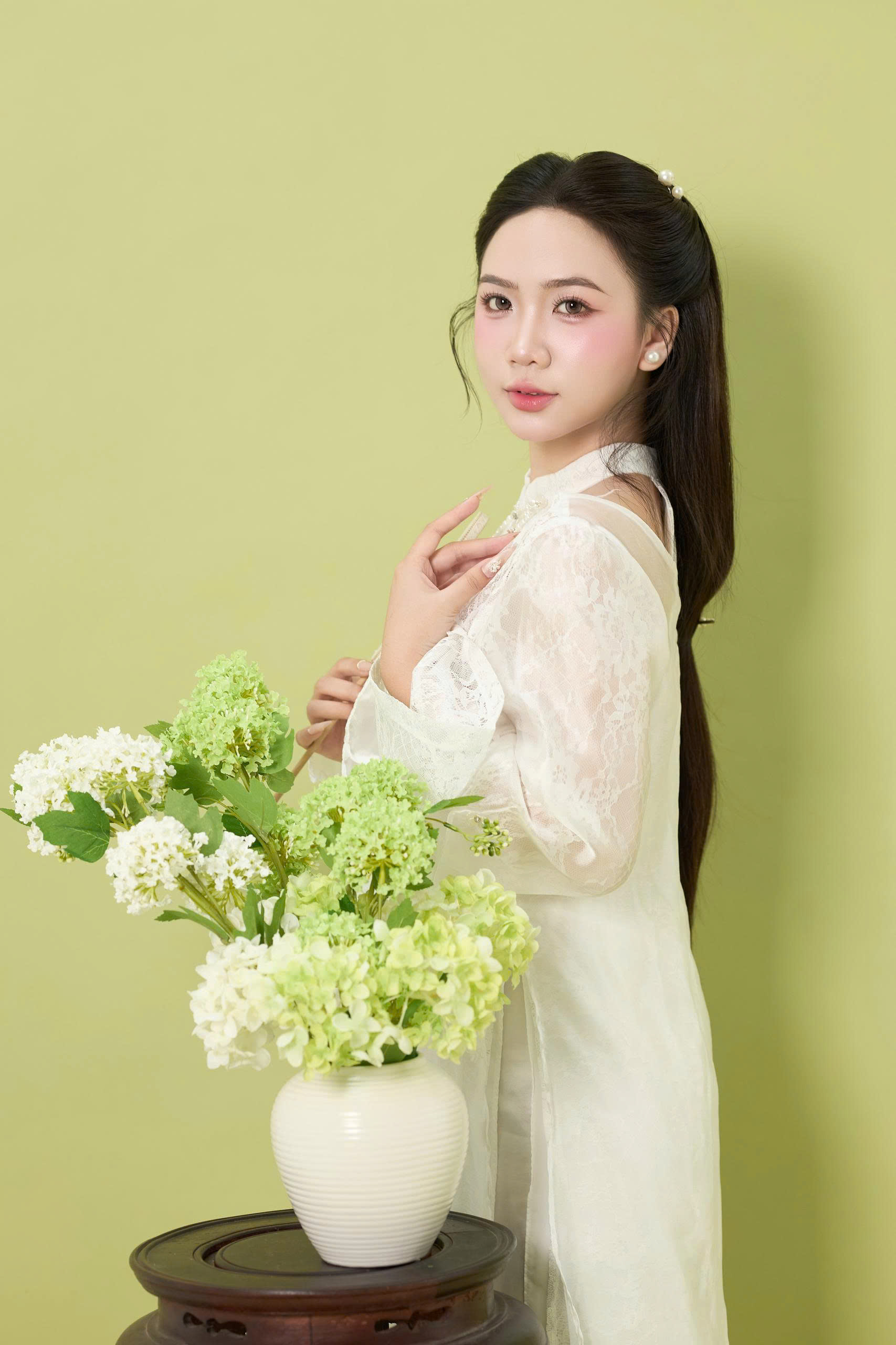 Lụa Trắng An Nhiên Concept