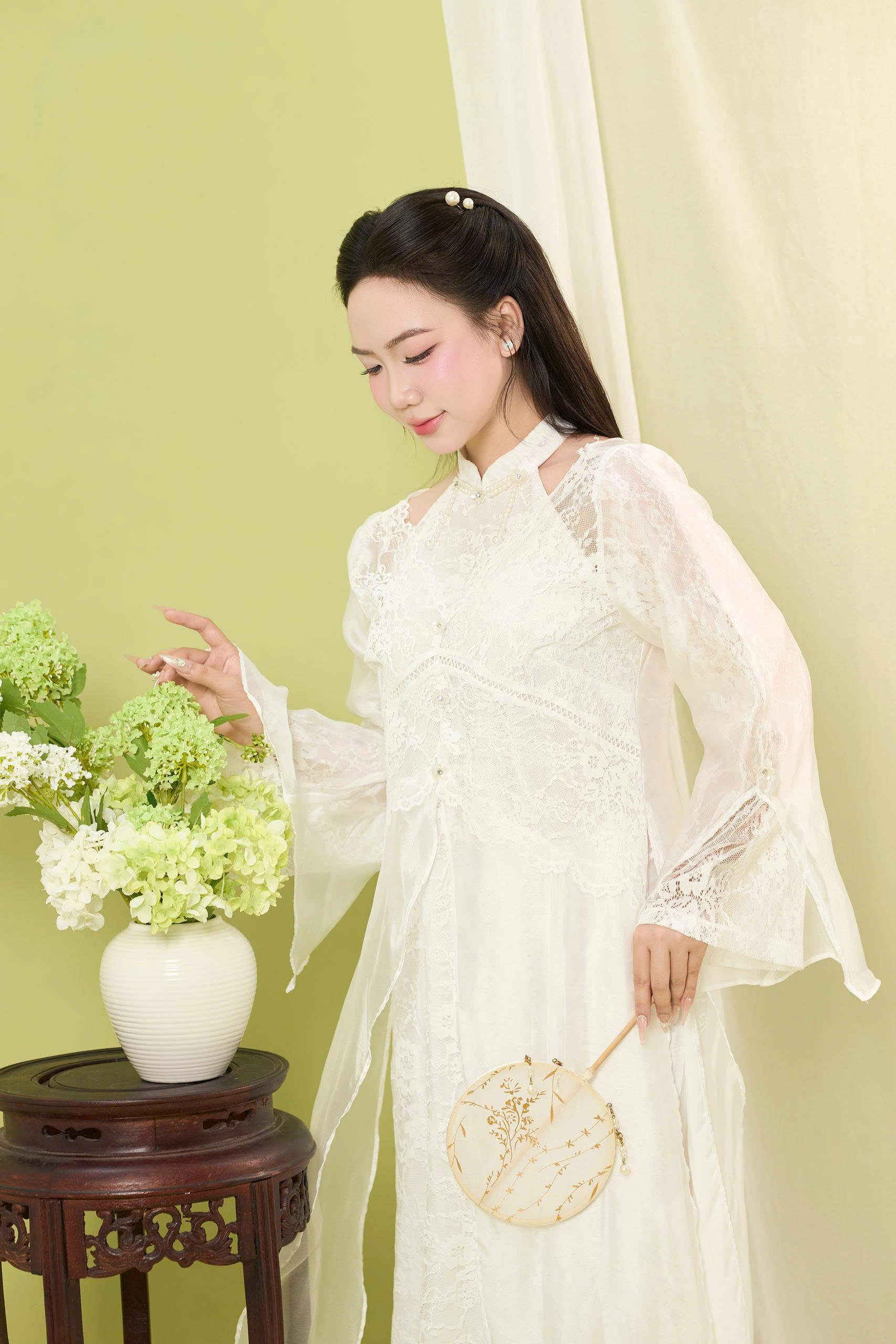 Lụa Trắng An Nhiên Concept