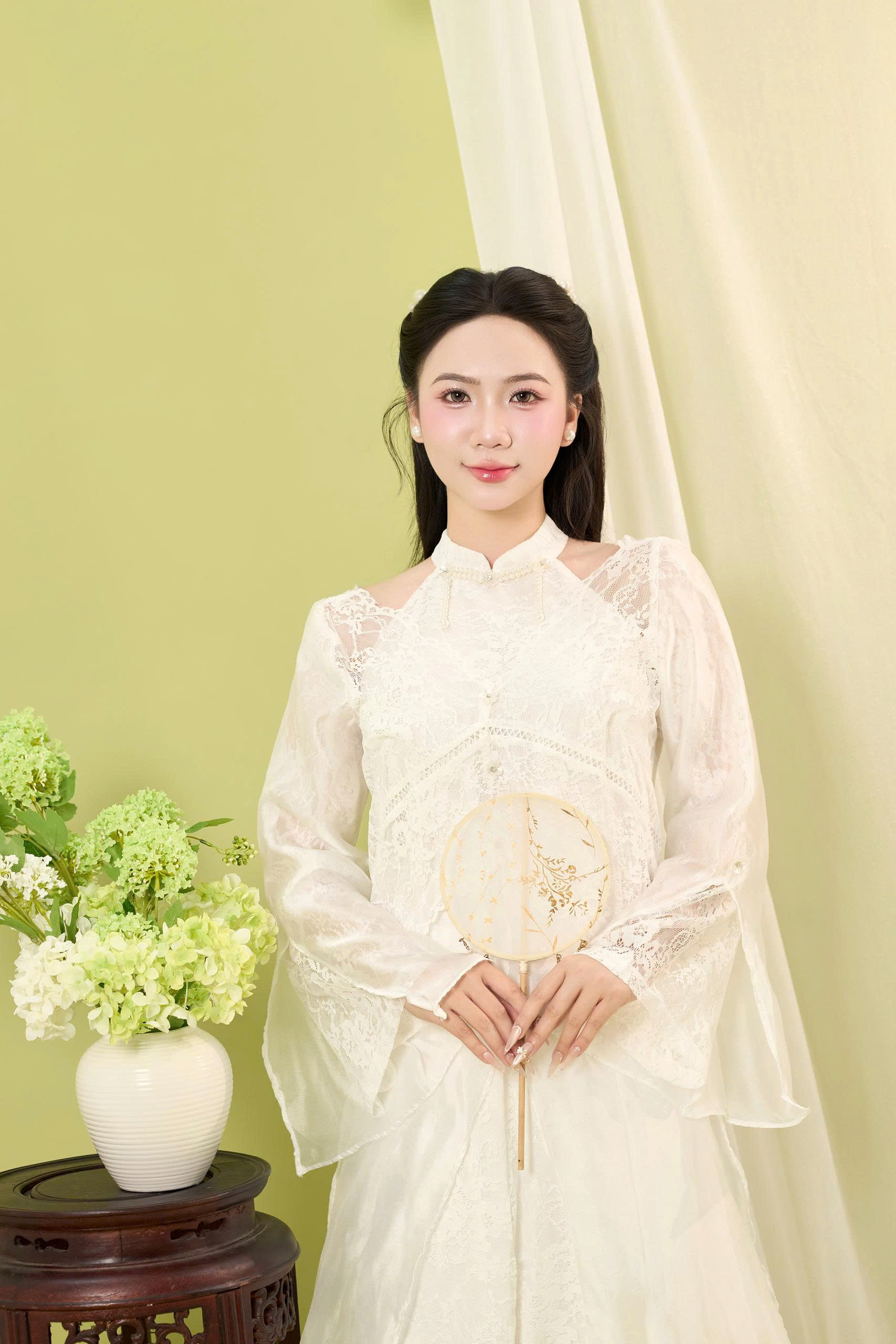 Lụa Trắng An Nhiên Concept