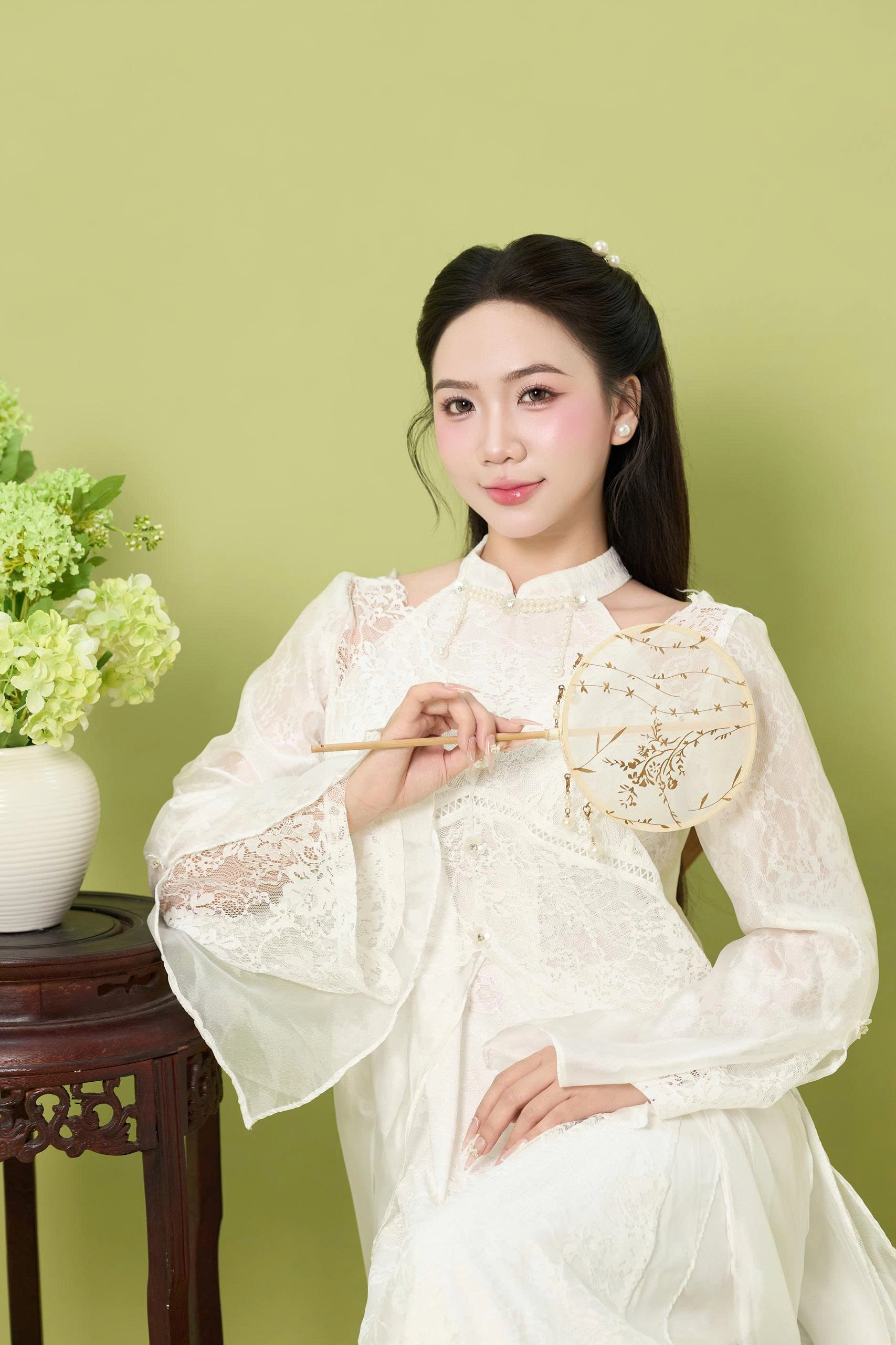Lụa Trắng An Nhiên Concept
