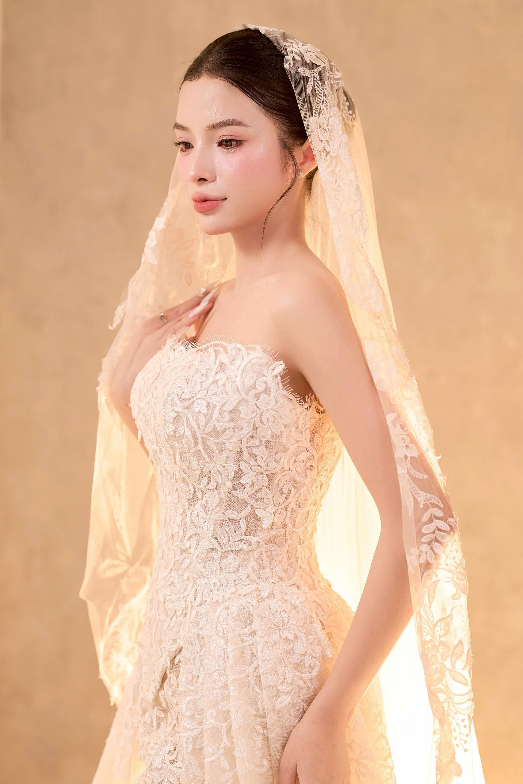 Kim Tuyết Ngọc Sa