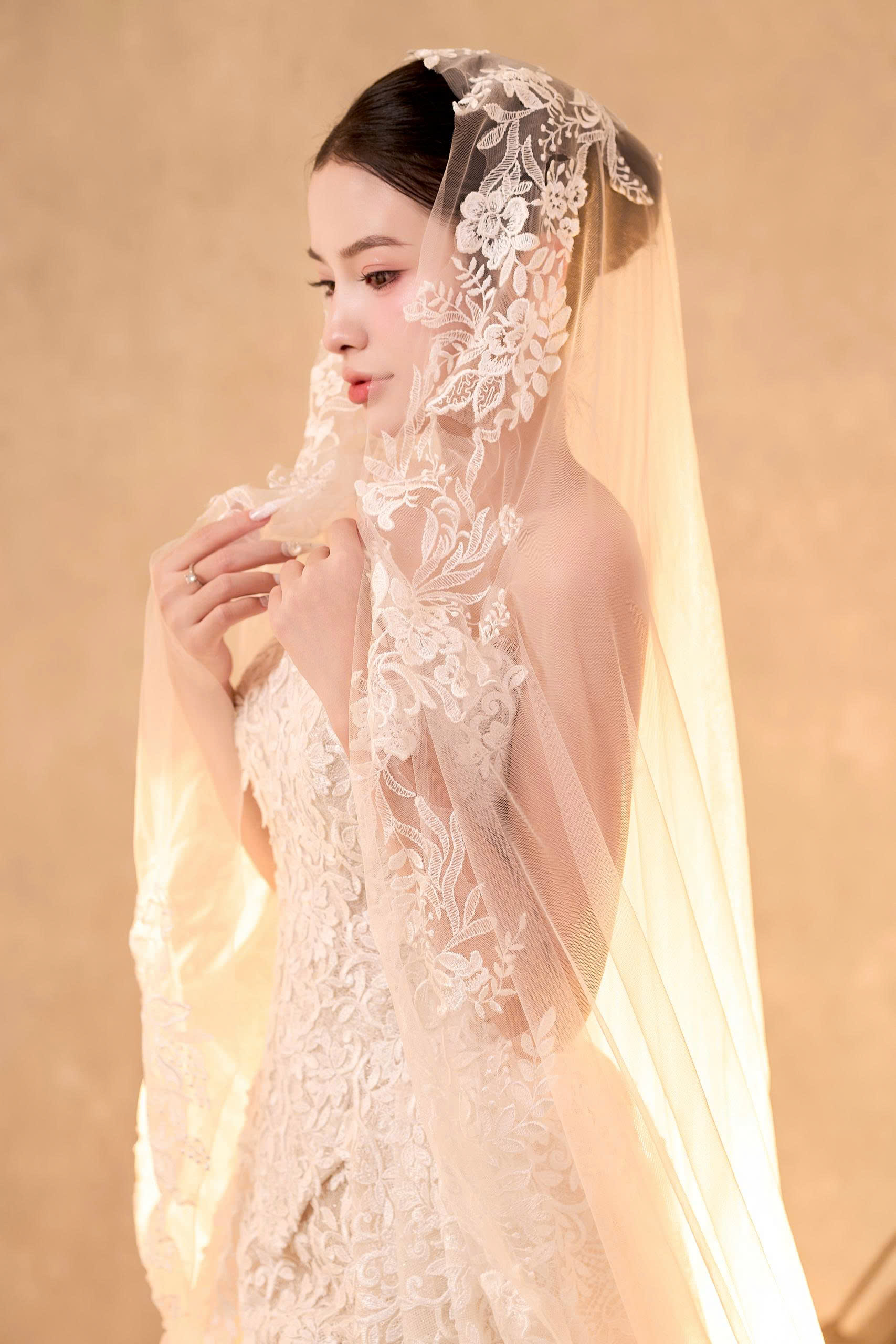 Kim Tuyết Ngọc Sa