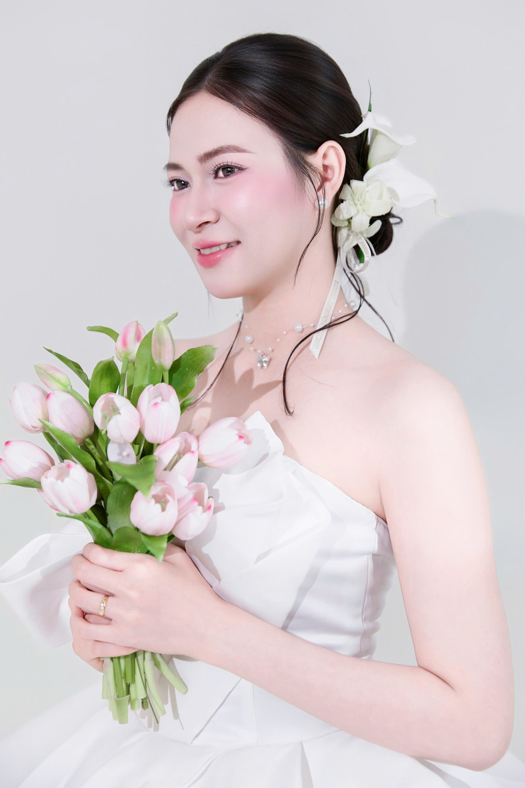 Tinh Khôi Ngày Em Là Cô Dâu