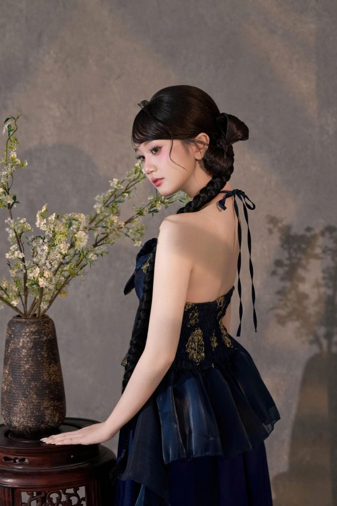 Dạ Lam Cổ Vận Phương Đông