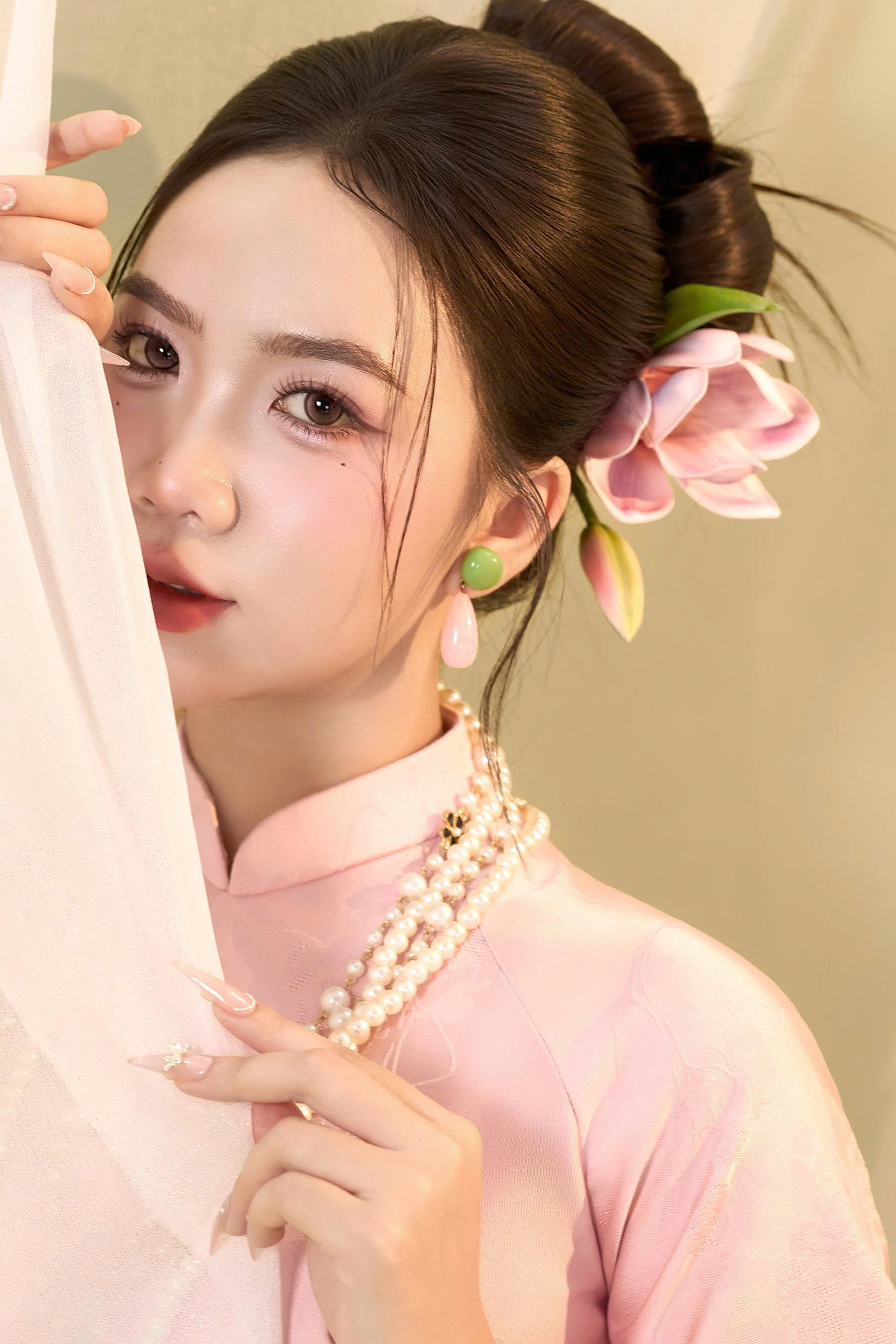 Ngọc Xuân Thanh Vận Á Đông