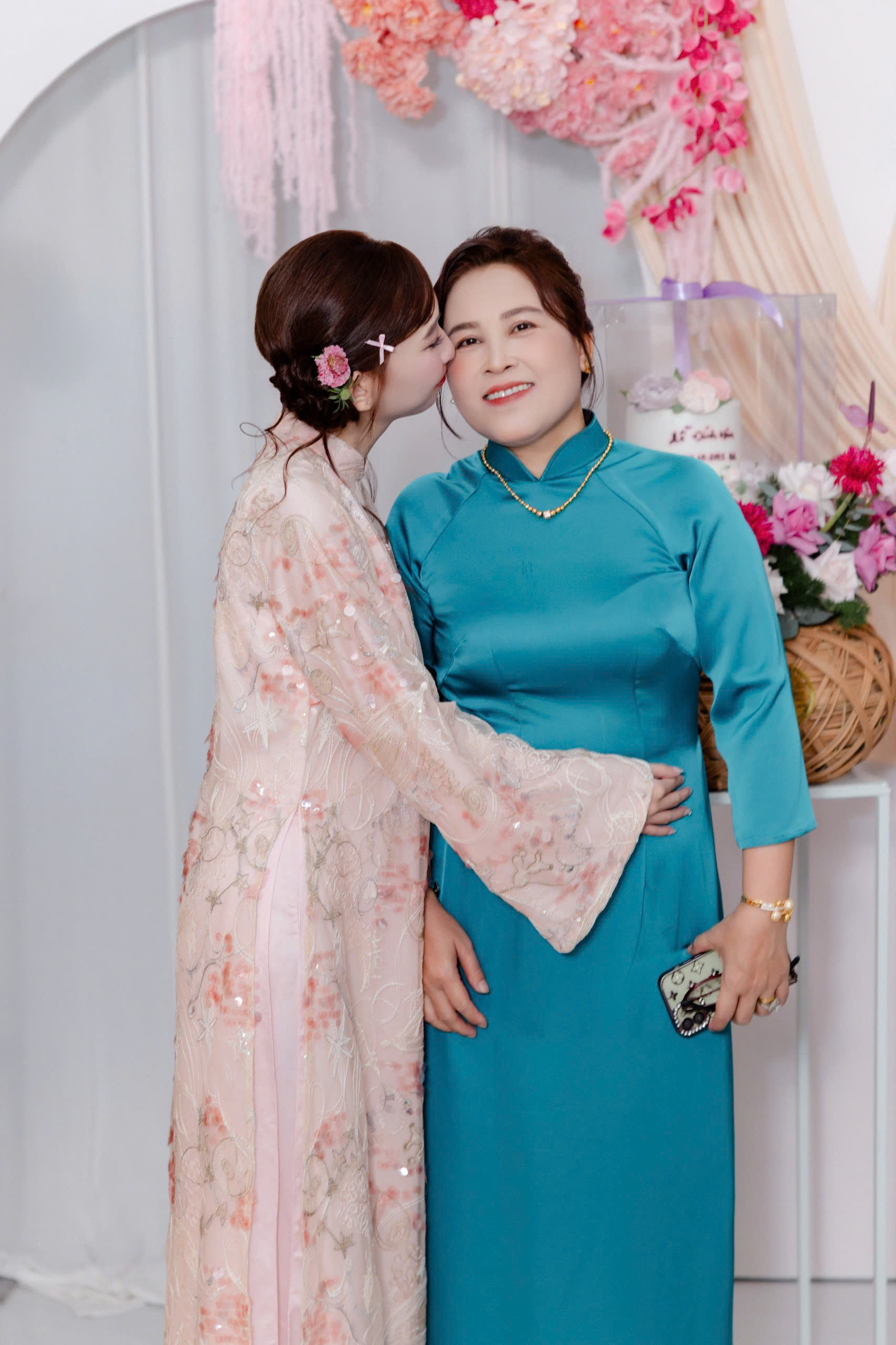 Hoài Trang & Thanh Dương