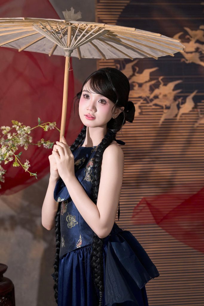 Duyên Ngọc Phương Đông