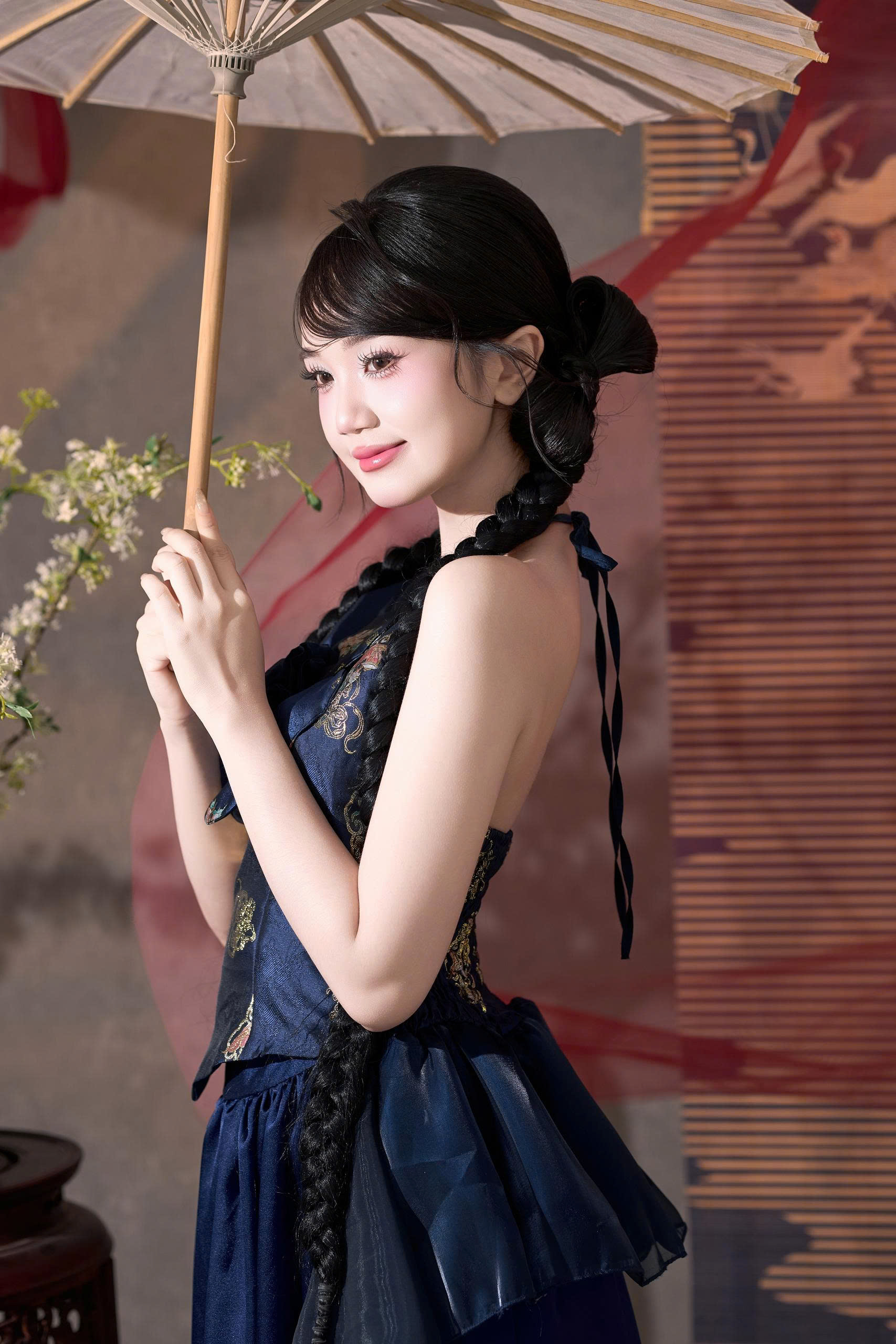 Duyên Ngọc Phương Đông